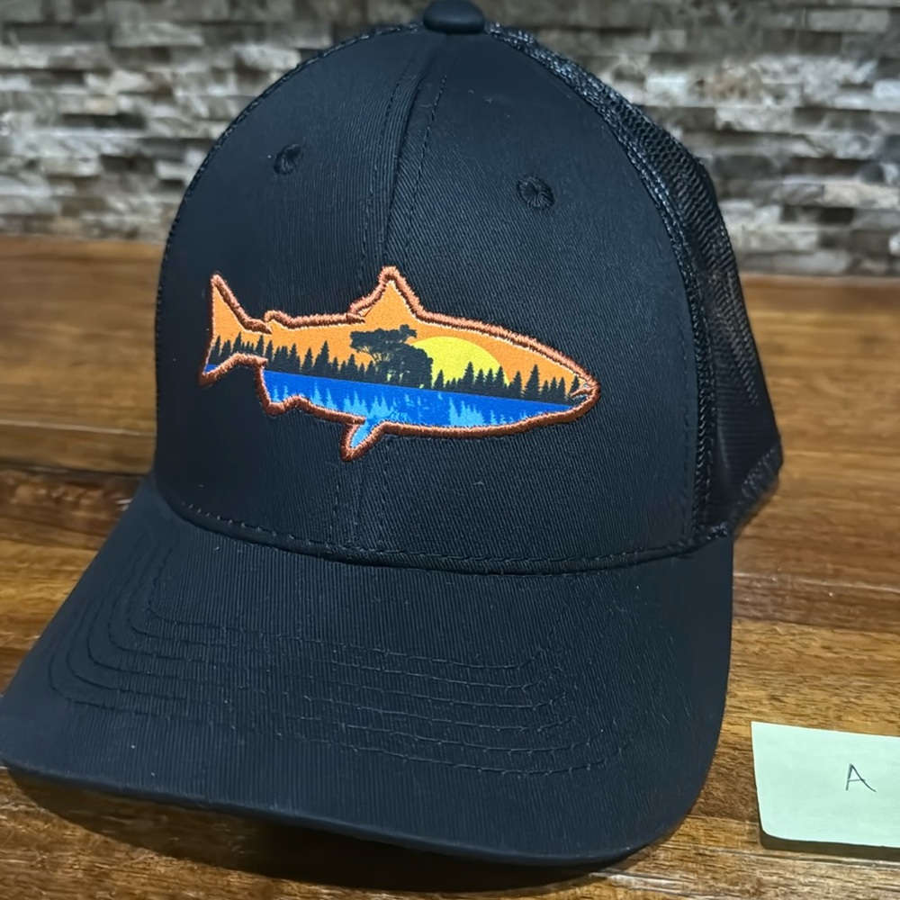 Sunset Trout Men’s SnapBack (A)